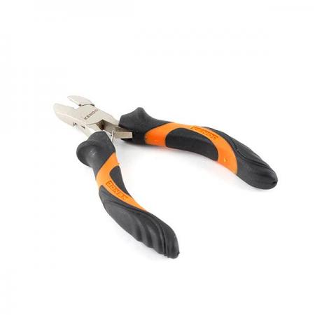디바이스마트,수공구/전자공구/전동공구 > 작업공구 > 플라이어류 > 니퍼,KENDO,4.5인치 미니 니퍼 [K10902],사이즈 : 115mm / 재질 : C45 카본스틸 / 용도 : 절연 전선의 피복을 벗기거나, 가는 전선이나 철사 등 선재 절단