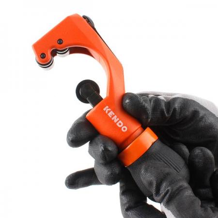디바이스마트,수공구/전자공구/전동공구 > 작업공구 > 절단/컷터류 > 파이프 커터,KENDO,42mm 동파이프 커터 [K50323],6~42mm 절단 / 철이나 강철, 구리에서 관을 절단하기 위해 사용