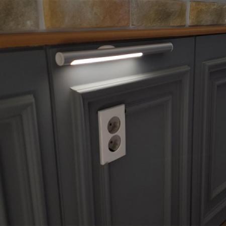 디바이스마트,LED/LCD > LED 인테리어조명 > LED BAR,유니즈,[KC인증] USB충전식 휴대용 LED바 (옵션선택),책상, 서랍, 캠핑, 야영, 자동차 트렁크 어디든 사용 할 수 있는 휴대용 LED 바입니다. 터치식, USB 충전식으로 구성되어 있으며, 블랙, 실버, 화이트, 핑크 색상 있습니다.