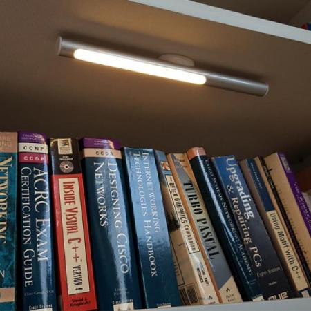 디바이스마트,LED/LCD > LED 인테리어조명 > LED BAR,유니즈,[KC인증] USB충전식 휴대용 LED바 (옵션선택),책상, 서랍, 캠핑, 야영, 자동차 트렁크 어디든 사용 할 수 있는 휴대용 LED 바입니다. 터치식, USB 충전식으로 구성되어 있으며, 블랙, 실버, 화이트, 핑크 색상 있습니다.