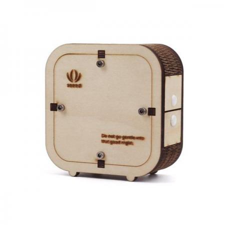 디바이스마트,MCU보드/전자키트 > 교육용키트/로봇 > 교육용키트,Seeedstudio,Back in Time - Make your wooden counter-clockwise clock [110060052],벤자민 버튼 (Benjamin Button) 컨셉으로 거꾸로 달리는 나무 시계를 조립해 만드는 키트 / AA배터리 미포함