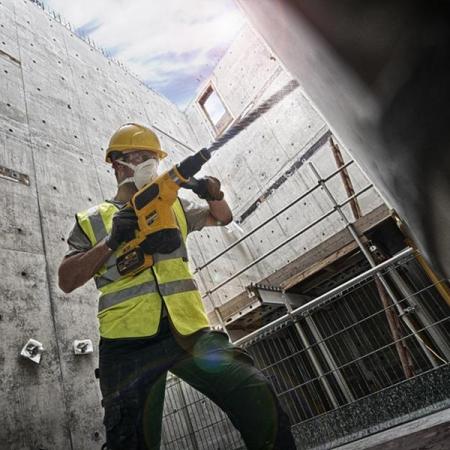 디바이스마트,수공구/전자공구/전동공구 > 전동/엔진공구 > 충전공구 > 충전햄머/파괴햄머,디월트,충전 해머 드릴 DCH481X2 배터리2+무료배송 (54V/3.0A),디월트 / 54V (60V MAX) /3.0Ah 플렉스볼트 햄머드릴 (유선 동급 파워) / 최대 작업능력 40mm (콘크리트) / 단일 타격력 6.1Joule / E-클러치 장착으로 킥백으로 인한 부상으로 부터 보호