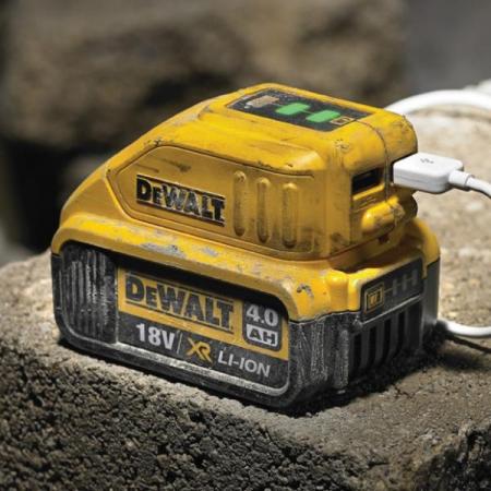 디바이스마트,수공구/전자공구/전동공구 > 전동/엔진공구 > 충전공구 > 충전기/배터리,디월트,충전 어댑터 DCB090,디월트 / 18V (20V MAX) / USB 충전배터리 어댑터 / 충전잔량이 표시되는 배터리 어댑터입니다 / 충전기