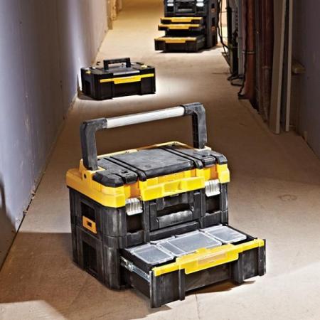 디바이스마트,공구함/작업대/엔클로저 > 공구함/부품함 > 이동공구함 > 디월트/스탠리 이동공구함,디월트,공구함 DWSTSET (티스텍7종세트) 무료배송,모듈형 적재시스템으로 보다 빠르고 편리한 공구함의 분리 및 해체가 가능 / 편안한 그립감 / 금속 잠금장치 사용 / 모듈형 결착 방식