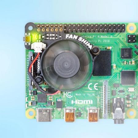 디바이스마트,오픈소스/코딩교육 > 라즈베리파이 > 아답터/방열판/OS/기타,Pimoroni,Fan SHIM for Raspberry Pi [PIM461],Raspberry Pi 4, 3B+, 3A+와 호환 / JST 커넥터가 있는 30mm 5V DC 쿨링팬 / RGB LED (APA102) / 팬은 소프트웨어로 제어 가능 / 납땜 불필요