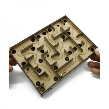 디바이스마트,오픈소스/코딩교육 > 과학 교구 > 물리/물질 과학교구,스터디랜드,미로 탈출,미로의 균형을 맞추며 쇠구슬을 탈출시켜 보세요