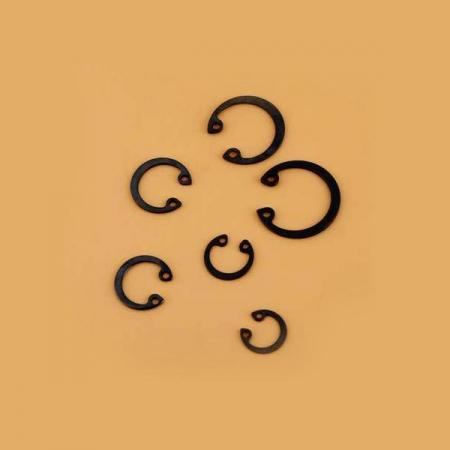 디바이스마트,기계/제어/로봇/모터 > 볼트/너트 > 핀/링/악세사리,SZH,스냅링 - 구멍용 C형 멈춤링 키트 100PCS [SZH-RING005],축 또는 구멍에 설치한 틈에 삽입하여 상대의 부품이 빠져나가지 않도록 스프링 작용을 갖는 체결 부품 / S45C재질