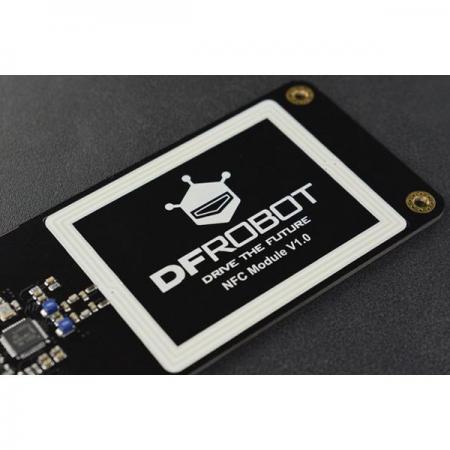 디바이스마트,MCU보드/전자키트 > 통신/네트워크 > NFC,DFROBOT,Gravity: UART & I2C NFC Module [DFR0231-H],3.3V / 5V 컨트롤러와 호환 / I2C 및 UART 복합 인터페이스 / 입력 전압 (VCC) : 3.3V ~ 5.5V / 통신 주파수 : 13.56 MHz