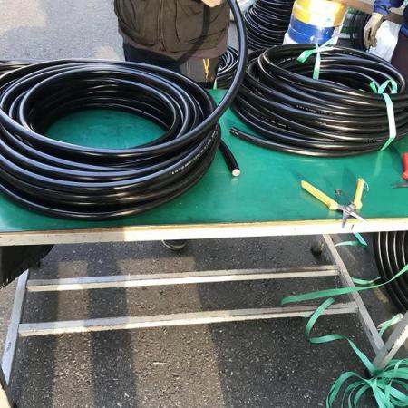 디바이스마트,케이블/전선 > KS/UL/절연전선 > 전력전선 > TFR-CV 전력선,거상인,#TFR-CV 전력선 케이블 전선 16SQ*1C [1M],TFR-CV 전력용 전선 / 규격 : 16SQ × 1C / 색상 : 검정색 / 길이 : 1M / 미터단위로 절단 판매되는 상품입니다.