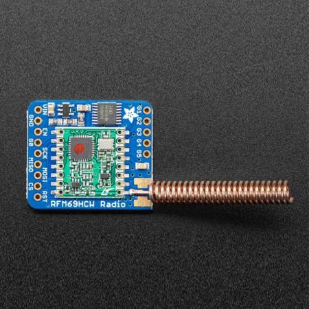 디바이스마트,MCU보드/전자키트 > 통신/네트워크 > RF/LoRa,Adafruit,Adafruit RFM69HCW Transceiver Radio Breakout - 433 MHz - RadioFruit [ada-3071],+20dBm FSK 패킷 라디오 모듈로 와이어 안테나로 약 500미터, 지향성 안테나로 약 5km 통신 가능 / RFM69HCW 433Mhz 버전 / 3V 혹은 5V 장치와 사용 가능