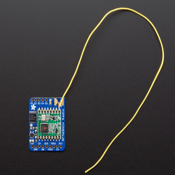 디바이스마트,MCU보드/전자키트 > 통신/네트워크 > RF/LoRa,Adafruit,Adafruit RFM69HCW Transceiver Radio Breakout - 868 or 915 MHz - RadioFruit [ada-3070],+20dBm FSK 패킷 라디오 모듈로 와이어 안테나로 약 500미터 가량, 지향성 안테나로 약 5km가량 통신이 가능 / 868MHz 또는 915MHz 전송 / 수신에 사용 / 900MHz 무선 버전 / 3V 혹은 5V 장치와 사용 가능