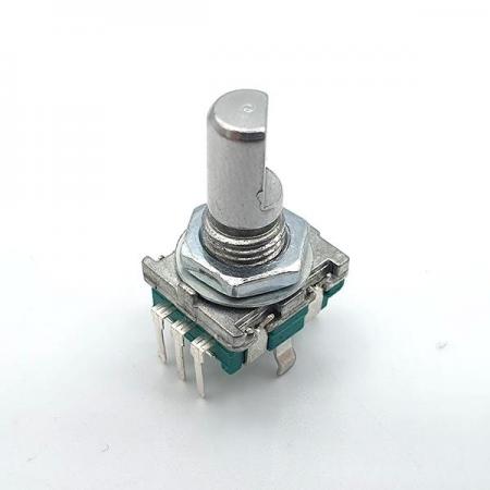 디바이스마트,MCU보드/전자키트 > 버튼/스위치/제어/RTC > 엔코더/가변저항,SMG,로터리엔코더 20펄스 D컷 샤프트 15mm,스루홀 타입의 범용 로터리 엔코더입니다. 택트스위치 기능을 포함하고 있습니다. / 전원 : 5V 10mA / 펄스 : 20ppr