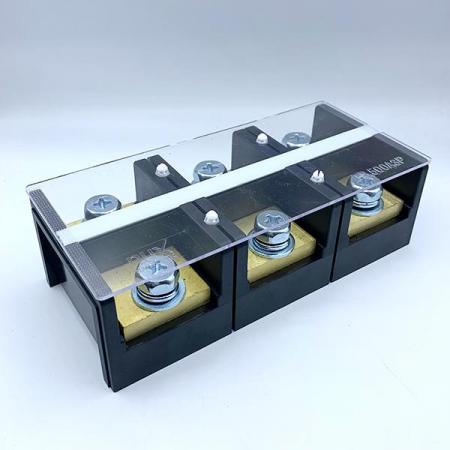 디바이스마트,커넥터/PCB > 터미널블럭 > 단자대 타입 > 고정식 단자대,한영넉스,단자대-HYT-5003,한영넉스 고정식 단자대 / HYT series / 전압: 600V / 전류: 500A / 볼트사이즈:M12 / pitch:68.9mm / 3핀