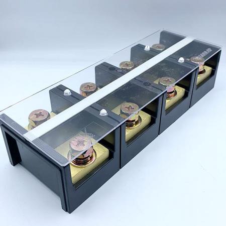 디바이스마트,커넥터/PCB > 터미널블럭 > 단자대 타입 > 고정식 단자대,한영넉스,단자대-HYT-5004,한영넉스 고정식 단자대 / HYT series / 전압: 600V / 전류: 500A / 볼트사이즈:M12 / pitch:68.9mm / 4핀