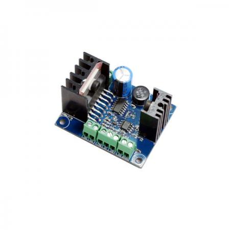 디바이스마트,기계/제어/로봇/모터 > 모터드라이버 > DC모터 드라이버 > 100W 이하 DC모터 드라이버,MotorBank,25W DC Motor Driver (DMD-25),25W급 DC 모터 드라이버 / 12~35V DC 모터 구동 / 모터 1개 구동 / 24V 모터 구동 시 정격 1A / 최대 3A / PWM과 모터방향 신호로 쉽게 구동(디지털 신호 입력) / 모터 1개 구동 / 과전류 보호회로 내장