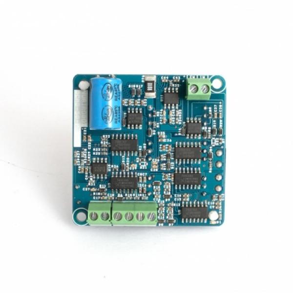 디바이스마트,기계/제어/로봇/모터 > 모터드라이버 > DC모터 드라이버 > 100W 이하 DC모터 드라이버,MotorBank,DC모터드라이버 50W급 소형모터 드라이버 디지털 입력 (DMD-50),50W급 / DC모터 드라이버 / 12~35V DC모터 구동 가능 / 보드당 모터 1개 구동 / 24V 모터 구동 시 정격 2A / PWM과 모터 Direction 신호만으로 쉽게 구동