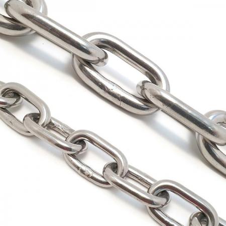 디바이스마트,기계/제어/로봇/모터 > 도르래/와이어/체인 > 쇠사슬/체인/낙줄 > 쇠사슬 체인/스텐체인,대광와이어로프,철체인 4mm (4파이) 30M (1줄),30M 단위 판매 / 쇠사슬 / 철체인 / 사슬체인 4mm / 4파이 / 4Φ / M단위 개목줄 / 4mm / ★착불비용이 사전에 안내가 어렵습니다. 무게 및 부피가 커질수록 착불비용이 높아질 수 있으니 참고하여 주문해주시길 바랍니다.