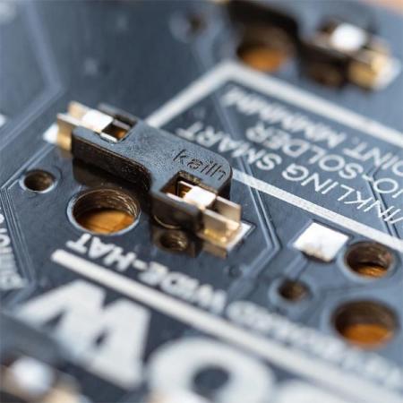 디바이스마트,MCU보드/전자키트 > 버튼/스위치/제어/RTC > 버튼/스위치/조이스틱,Pimoroni,Keybow Kit (12-key) with Pi Zero WH – Clicky keys [PIM419],Raspberry Pi Zero WH 포함 / 12개의 키를 가진 Keybow 미니 키보드(골드) 딸깍 소리남 /  RGB LED / 납땜 불필요 / Raspberry Pi 3B +, 3, 2, B +, A +, Zero 및 Zero W와 호환