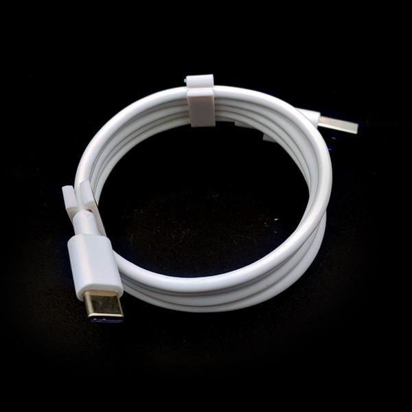 USB C타입 데이터 & 고속 충전 케이블 1M [SZH-CAB26]