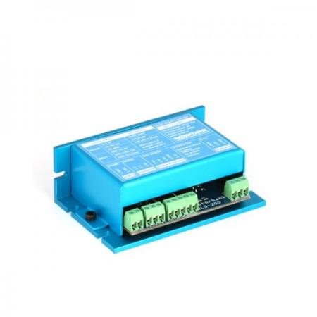 디바이스마트,기계/제어/로봇/모터 > 모터드라이버 > BLDC모터 드라이버 > 300W 이하 BLDC 모터드라이버,MotorBank,BLDC모터 드라이버 BLD-200 디지털입력 (DC12-35V 200W급),200W BLDC모터드라이버- 입력전압 : 12~35V - BLDC모터구동 : BLDC모터 1개 구동- 정격전류 : 24V 모터 구동 시 정격 8A, 최대 80A- 제어방식 : PWM과 Direction 신호로 쉽게 구동- 적용모터 : 200W급 BLDC모터