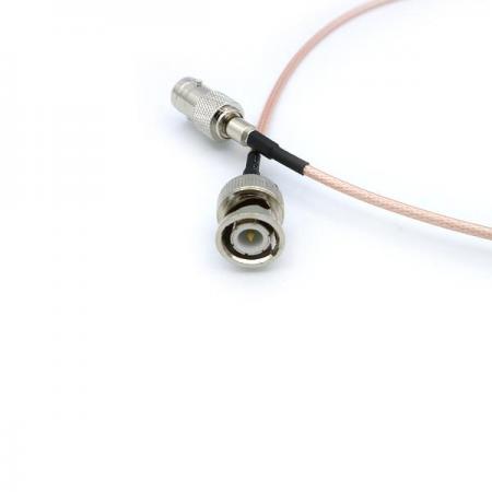 디바이스마트,케이블/전선 > PC/네트워크/통신 케이블 > 동축 RF 케이블,SZH,BNC P(M)-BNC J(F) RG316 50cm [SZH-CAB36],RF Cable assembly / 커넥터A : BNC P(M) / 커넥터B : BNC J(F) / 케이블 규격 : RG316 / 케이블 길이 : 50cm