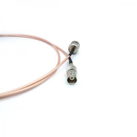 디바이스마트,케이블/전선 > PC/네트워크/통신 케이블 > 동축 RF 케이블,SZH,BNC P(M)-BNC J(F) RG316 1m [SZH-CAB37],RF Cable assembly / 커넥터A : BNC P(M) / 커넥터B : BNC J(F) / 케이블 규격 : RG316 / 케이블 길이 : 1m