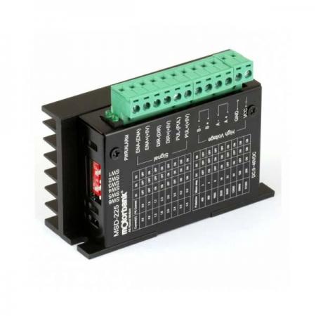 디바이스마트,기계/제어/로봇/모터 > 모터드라이버 > 스텝모터 드라이버 > 브랜드(모터뱅크) 스텝모터 드라이버,MotorBank,5A 256분주 마이크로스텝드라이버 MSD-225 2상 스테핑모터 드라이버,-The new 8-bit micro stepped technology-Optically isolated differential inputs (26LS32)-Extra-low noise and vibration-The range of micro steps is 2-256-Built in high frequency micro steps-Driver 2 phase step motor with 4leads,6leads and 8leads