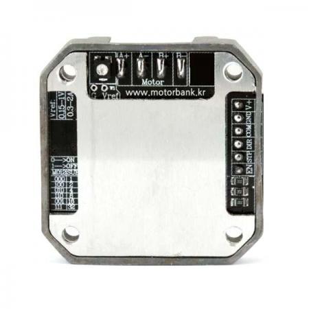 디바이스마트,기계/제어/로봇/모터 > 모터드라이버 > 스텝모터 드라이버 > 브랜드(모터뱅크) 스텝모터 드라이버,MotorBank,일체형 42각 2상 스테핑모터 드라이버 SBD-10 스텝모터 부착형,일체형 2상 바이폴라 스테핑모터 32분주 마이크로스텝 드라이버 - Voltage : DC11V~28V- Current : 2A- Microstep : 1, 2, 4, 8, 16, 32(6400)- 비젼시스텝, 반도체장비, 의료기기, 측정기등