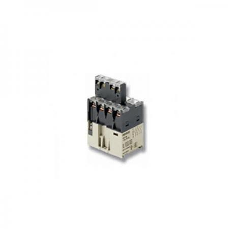 디바이스마트,스위치/부저/전기부품 > 릴레이 > 파워 릴레이,OMRON,G7Z-2A2B-11Z DC24,파워 릴레이 / 접촉형식 : DPST-NO (2 Form A)/DPST-NC (2 Form B) / 코일 전압 : 24VDC / 코일 저항 : 156Ω / 코일 작동 전류 : 154mA / 코일 전력 : 3.7W / 스위칭 전압(AC) : 110VAC / 스위칭 전류(AC) : 5A