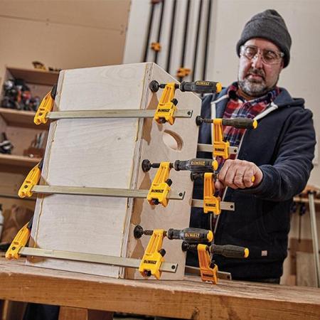 디바이스마트,수공구/전자공구/전동공구 > 작업공구 > 목공용공구 > 클램프,디월트,MD 바 클램프 (6인치) DWHT83827,사이즈 152mm x 64mm /이중 클러치락으로 빠르고 강한 고정이 가능한 MD 바 클램프 최대 270KG 압착