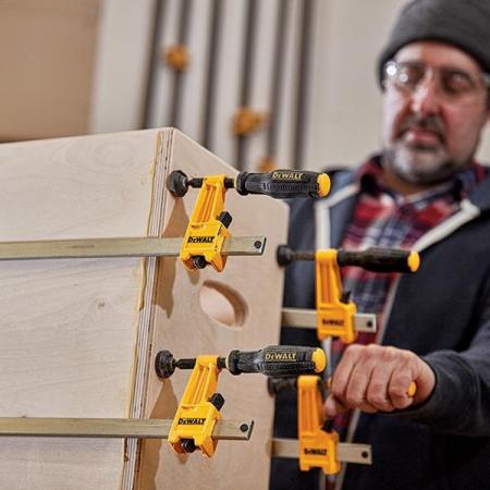 디바이스마트,수공구/전자공구/전동공구 > 작업공구 > 목공용공구 > 클램프,디월트,MD 바 클램프 (24인치) DWHT83829,사이즈 610mm x 64mm / 이중 클러치락으로 빠르고 강한 고정이 가능한 MD 바 클램프 최대 270KG 압착