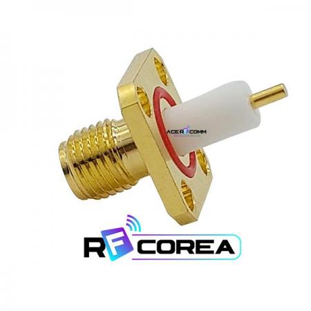 디바이스마트,커넥터/PCB > RF커넥터/케이블 > SMA 커넥터,알에프코리아,CON. SMA (F) 4Hole, 방수형 7/3.0,일반 RF 용으로 가장 많이 사용되는 커넥터로 DC ~ 18GHz 용의 해당 주파수에서 사용됨, 4개의 나사로 결합되는 용도이며 방수형 구조이며, 절연체와 핀이 돌출되어 있슴