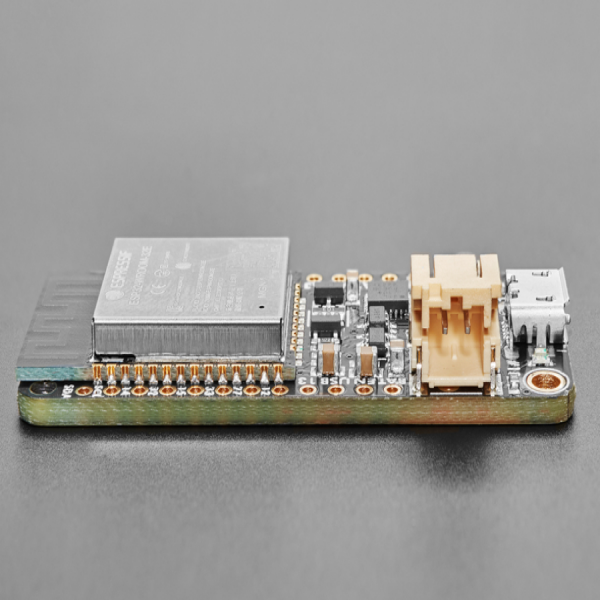 디바이스마트,MCU보드/전자키트 > 통신/네트워크 > 와이파이,Adafruit,HUZZAH32 – ESP32 Feather Board [ada-3405],WROOM-32 모듈, 듀얼 코어 ESP32기반의 보드 / SPI Flash 4MB /  WiFi 및 Bluetooth Classic/LE 지원