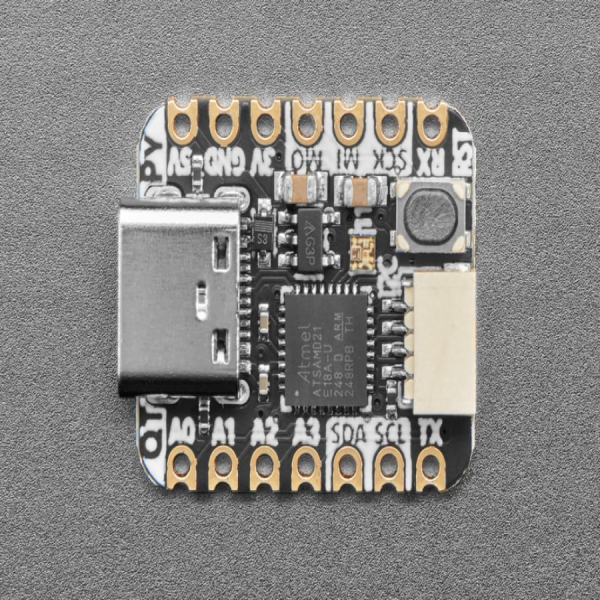 디바이스마트,MCU보드/전자키트 > 프로세서/개발보드 > ARM > Cortex-M0+,Adafruit,QT Py - SAMD21 Dev Board with STEMMA QT [ada-4600],ATSAMD21E18 32비트 Cortex M0+ -48MHz 32비트 프로세서 / Flash 256KB , RAM 32KB / C타입 커넥터 / GPIO 핀 11개 / Seeed Xiao와 동일한 사이즈, 폼팩터, 핀아웃
