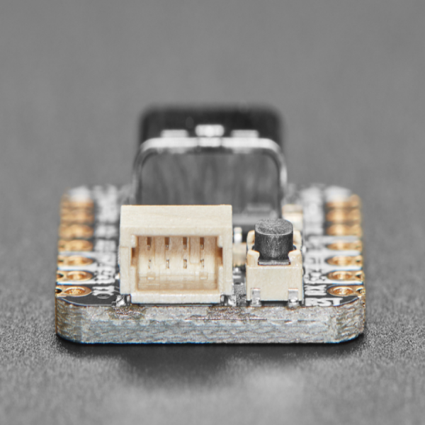 디바이스마트,MCU보드/전자키트 > 프로세서/개발보드 > ARM > Cortex-M0+,Adafruit,QT Py - SAMD21 Dev Board with STEMMA QT [ada-4600],ATSAMD21E18 32비트 Cortex M0+ -48MHz 32비트 프로세서 / Flash 256KB , RAM 32KB / C타입 커넥터 / GPIO 핀 11개 / Seeed Xiao와 동일한 사이즈, 폼팩터, 핀아웃