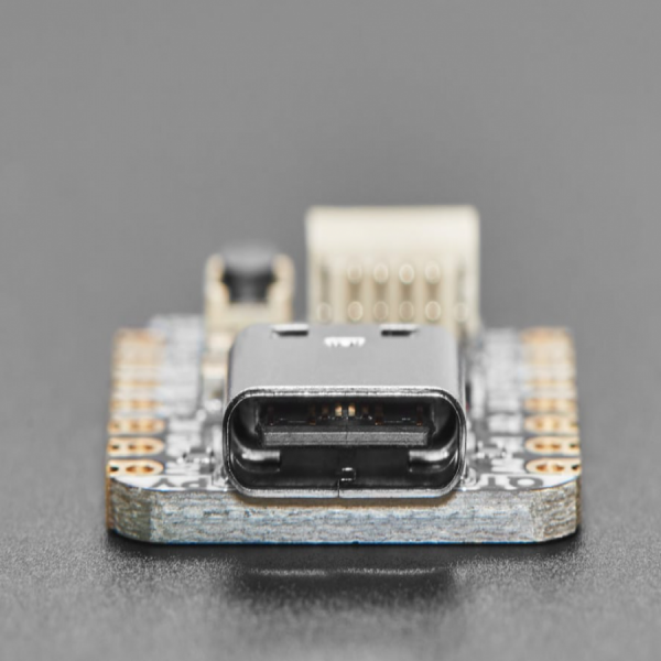 디바이스마트,MCU보드/전자키트 > 프로세서/개발보드 > ARM > Cortex-M0+,Adafruit,QT Py - SAMD21 Dev Board with STEMMA QT [ada-4600],ATSAMD21E18 32비트 Cortex M0+ -48MHz 32비트 프로세서 / Flash 256KB , RAM 32KB / C타입 커넥터 / GPIO 핀 11개 / Seeed Xiao와 동일한 사이즈, 폼팩터, 핀아웃