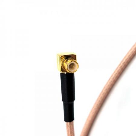 디바이스마트,케이블/전선 > PC/네트워크/통신 케이블 > 동축 RF 케이블,SZH,SMA P(M)-MCX Angle RG316 1m [SZH-CAB98],RF Cable assembly / 커넥터A : SMA P(M) / 커넥터B : MCX Angle / 케이블 규격 : RG316 / 케이블 길이 : 1m