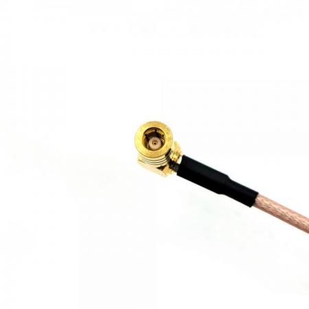 디바이스마트,케이블/전선 > PC/네트워크/통신 케이블 > 동축 RF 케이블,SZH,SMA P(M) Angle-SMB J(F) Angle RG316 1m [SZH-CAB101],RF Cable assembly / 커넥터A : SMA P(M) Angle / 커넥터B : SMB J(F) Angle / 케이블 규격 : RG316 / 케이블 길이 : 1m