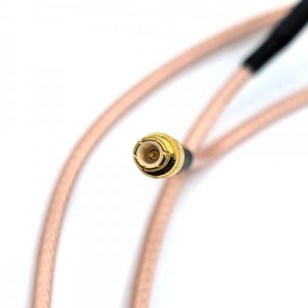 디바이스마트,케이블/전선 > PC/네트워크/통신 케이블 > 동축 RF 케이블,SZH,SMA P(M)-MCX RG316 1m [SZH-CAB97],RF Cable assembly / 커넥터A : SMA P(M) / 커넥터B : MCX / 케이블 규격 : RG316 / 케이블 길이 : 1m