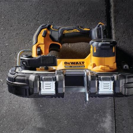 디바이스마트,수공구/전자공구/전동공구 > 전동/엔진공구 > 충전공구 > 충전원형톱/커터,디월트,컴팩트 충전 밴드쏘 DCS377N (20V/베어툴),브러쉬리스 / 배터리, 충전기 별도구매 / 18V (20V MAX) 충전 밴드쏘 / 최대절단능력 46mm / 간편한 날 조정 및 교환 / 편리한 속도 조절