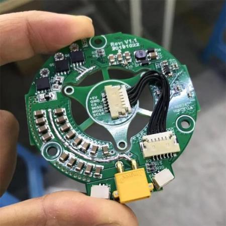 디바이스마트,기계/제어/로봇/모터 > 로봇부품 > 주행로봇용 부품,,MIT-4 robot dog servo motor,Voltage 24VDC±10%, Rated current 7A, Continuous torque 7.6 Nm, Rated speed 1500RPM, Max speed 2000RPM