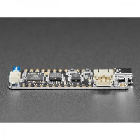 디바이스마트,MCU보드/전자키트 > 통신/네트워크 > 와이파이,Adafruit,FeatherS2 - ESP32-S2 Feather Development Board [ada-4769],16MB의 플래시 메모리와 8MB의 QSPI로 구성된  ESP32-S2 기반 개발 보드 /  두 개의 3.3V 레귤레이터가 함께 제공