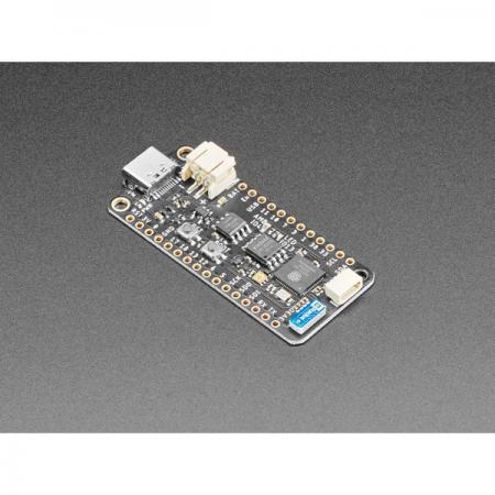 디바이스마트,MCU보드/전자키트 > 통신/네트워크 > 와이파이,Adafruit,FeatherS2 - ESP32-S2 Feather Development Board [ada-4769],16MB의 플래시 메모리와 8MB의 QSPI로 구성된  ESP32-S2 기반 개발 보드 /  두 개의 3.3V 레귤레이터가 함께 제공