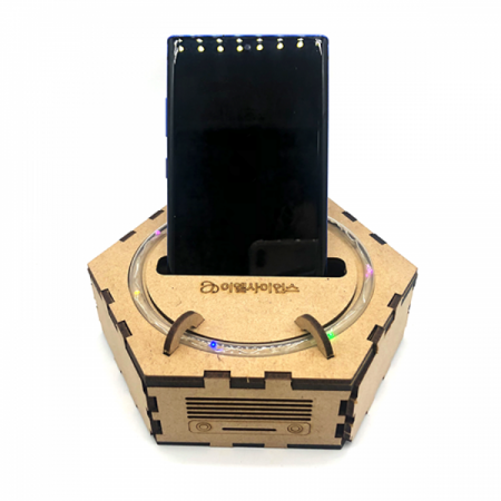 디바이스마트,MCU보드/전자키트 > 교육용키트/로봇 > 교육용키트 > 전기/전자/회로,이엘사이언스,춤추는 스피커,소리에 반응하는 PCB모듈과 LED 와이어를 이용하여 박자에 맞추어 춤추는 스피커를 만들고 원리를 알아보는 키트 입니다.