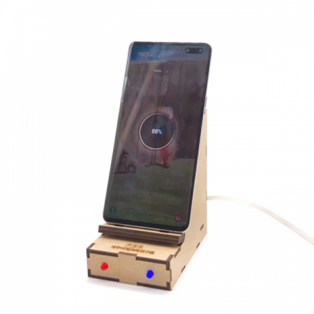 디바이스마트,MCU보드/전자키트 > 교육용키트/로봇 > 교육용키트 > 전기/전자/회로,이엘사이언스,무선 충전 거치대,스마트폰을 충전과 동시 거치할 수 있는 원리를 알아보는 키트입니다. (아이폰 포함 충전 가능)