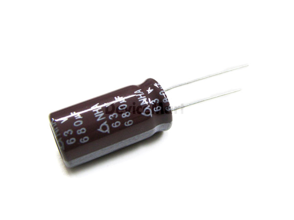 E/C 25V 220uF (105℃) 6X11