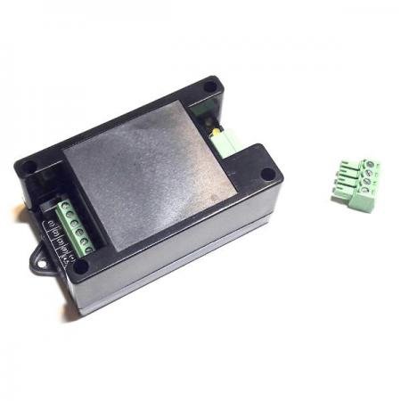 디바이스마트,MCU보드/전자키트 > 통신/네트워크 > 이더넷/PoE(Power over Ethernet),EM Tech,ECM5200-IsoComm, PoE (LAN 광절연 시리얼 통신모듈, PoE 버전),이더넷 시리얼 변환 모듈 ECM5200-UART 제품과 포토커플러(6N137S)를 사용한 시리얼 광절연 통신 변환 모듈