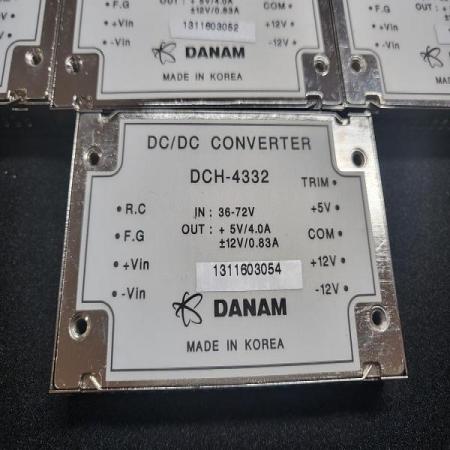 디바이스마트,리퍼브존 > 리퍼브샵,DANAM,[리퍼상품] DCH-4332 (100개/1박스),박스단위 판매 / 한정 수량 단종 제품 / 생산일자 확인 어려움 / 반품, 취소 불가 / 실장형 / 고정출력전압 / 3ch 출력 / 강하형 절연 스위칭 컨버터 / 전압반전출력 / 입력전압 : 36V~72V / 출력전압 : 5,V 12V / 반전출력 : -12V / 출력전류 : ±12V, 416mA출력전류 : 5V, 2A / 변환효율 : 최대 0% / 절연전압 : 750V / 입력단자 : 스루홀 핀 / 출력단자 : 스루홀 핀 / 패키지 : 밀폐형 모듈