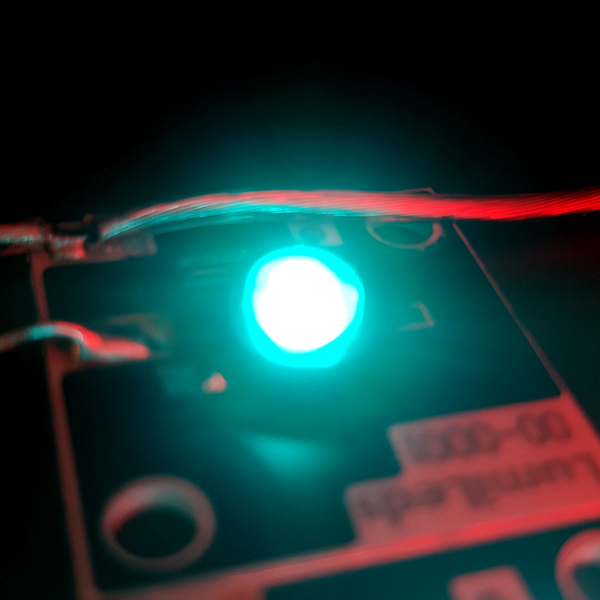 디바이스마트,리퍼브존 > 리퍼브샵,LUMILEDS,[리퍼제품] Luxeon Star/C LED - Cyan Batwing, 45lm 350mA (400개/1박스),박스단위 판매 / 오래된 재고 / 한정 수량 단종 예정 / 반품, 취소 불가 / 전류 : 350mA / 색상 : 블루(Cyan)