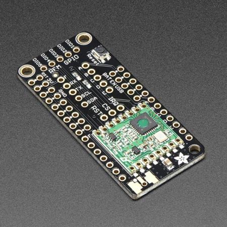 디바이스마트,MCU보드/전자키트 > 통신/네트워크 > RF/LoRa,Adafruit,Adafruit Radio FeatherWing - RFM69HCW 900MHz - RadioFruit [ada-3229],Adafruit 라디오 FeatherWing / RFM69HCW 900MHz 버전 / 암호화 및 자동 재전송과 같은 기능이 많이 포함된 +20dBm FSK 패킷 무선 / 범위 : 대략  장애물, 주파수, 안테나 및 전월 출력에 따라 350m